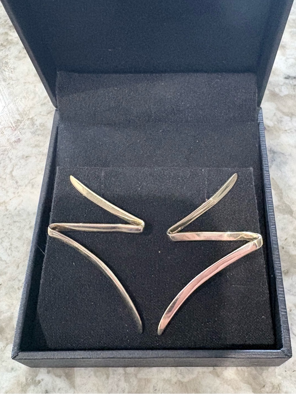 Lana Jewelry solid  14K gold zig zag drop earrings - LIKE NEW!  1.75” & RARE!